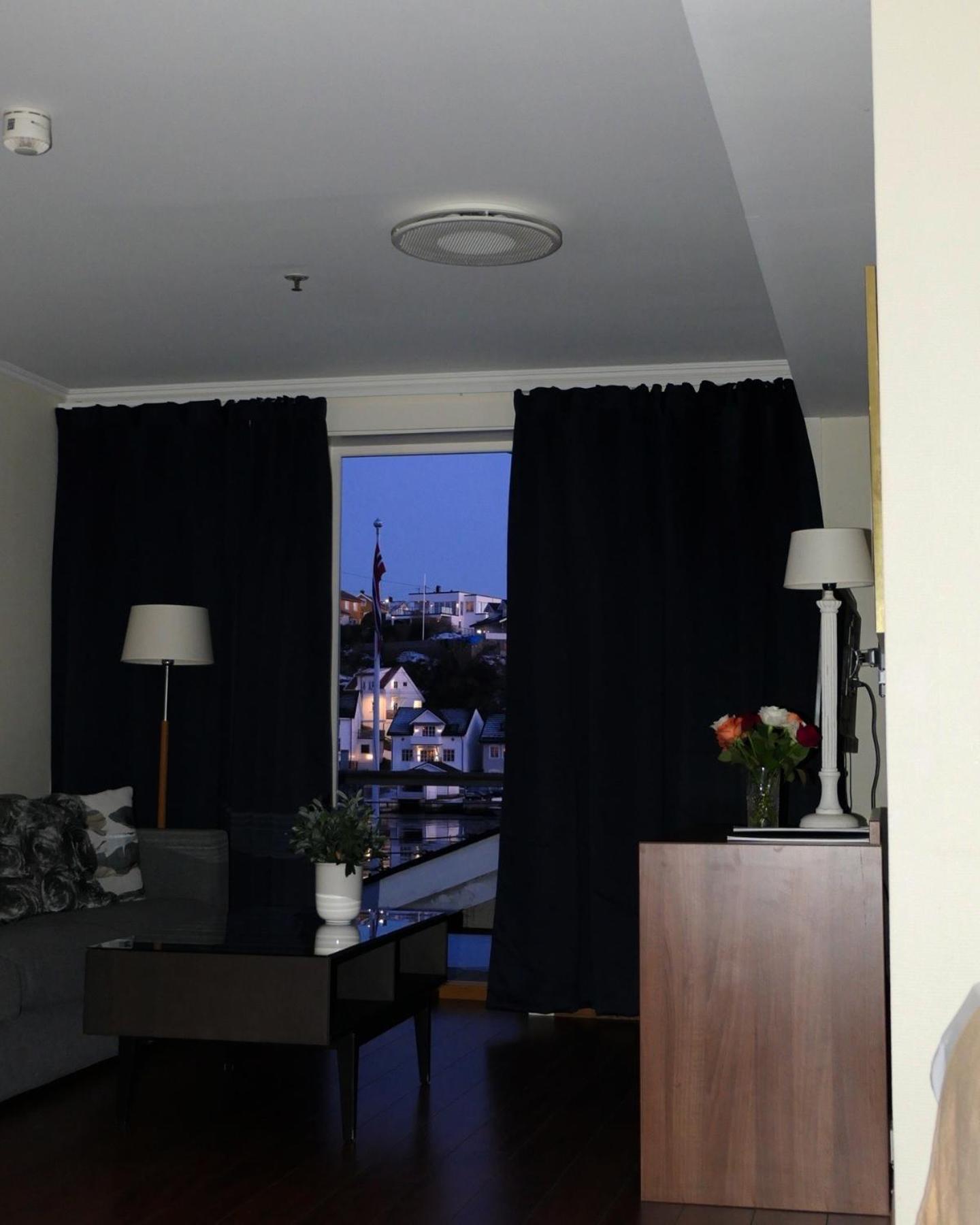 Victoria Hotel 克拉格勒 外观 照片