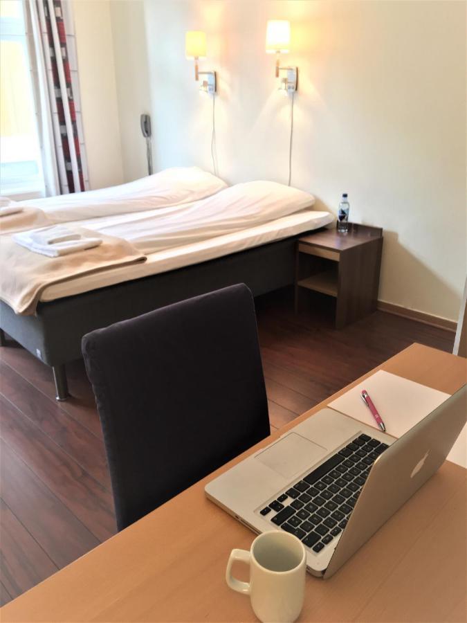 Victoria Hotel 克拉格勒 外观 照片